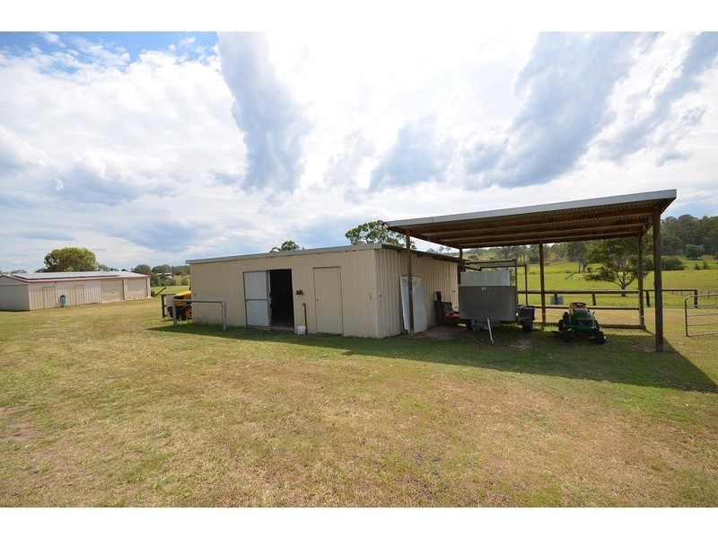 186 Larch Road, Tamborine QLD 4270