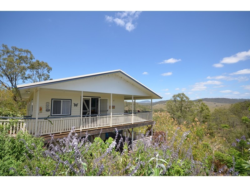 48 Campbell Drive, Kooralbyn QLD 4285