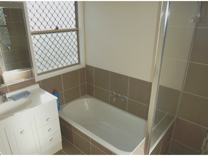 Kooralbyn QLD 4285
