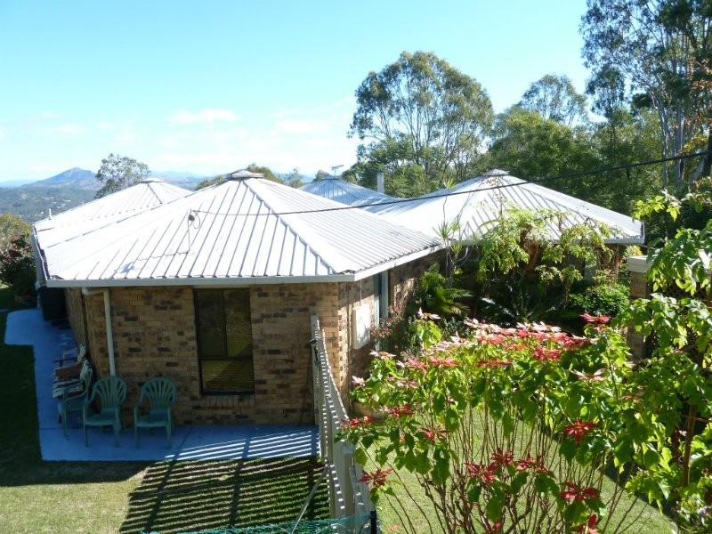 14 Brooks Drive, Kooralbyn QLD 4285
