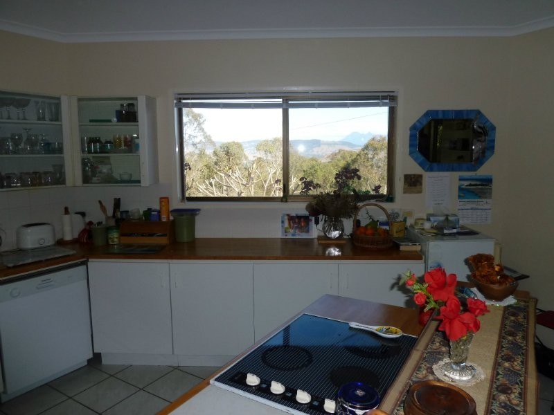 14 Brooks Drive, Kooralbyn QLD 4285
