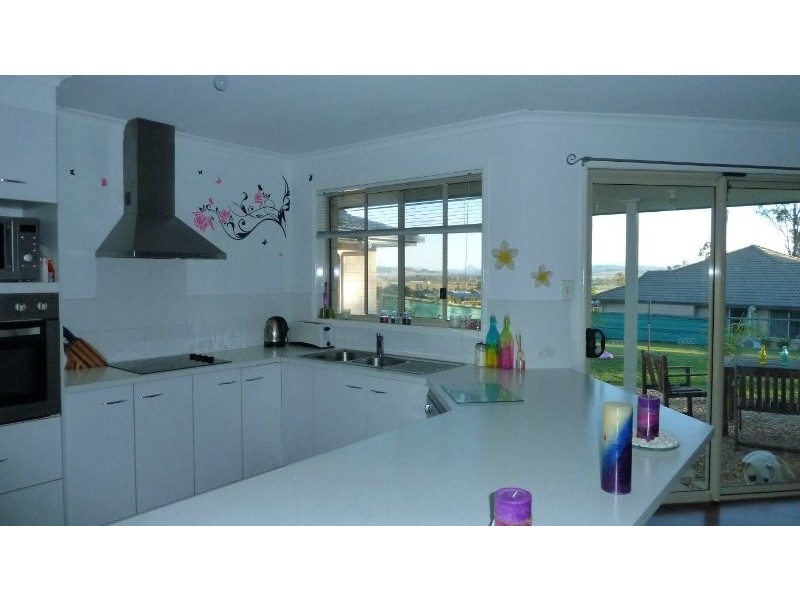 10 Carbine Court, Gleneagle QLD 4285