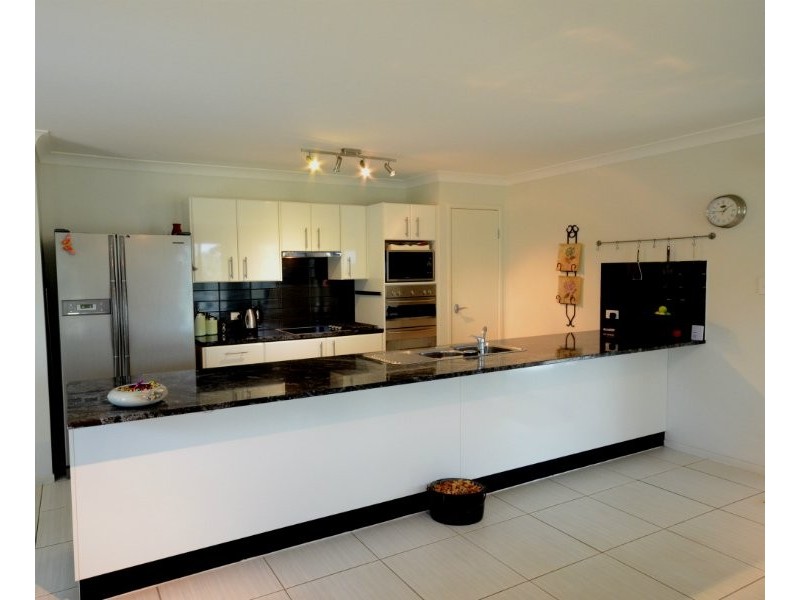 Gleneagle QLD 4285