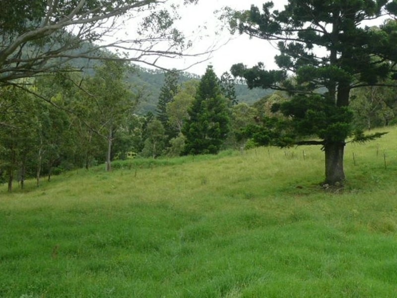 Lamington QLD 4285