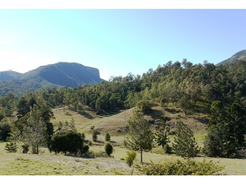 Lamington QLD 4285