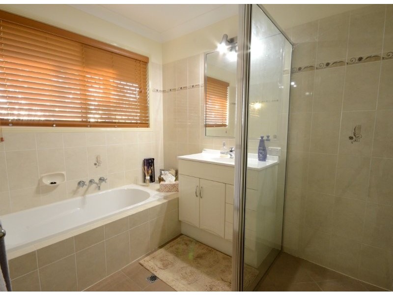 167 Campbell Drive, Kooralbyn QLD 4285