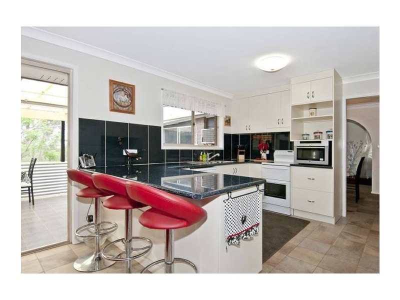 2 Farwell Close, Kooralbyn QLD 4285