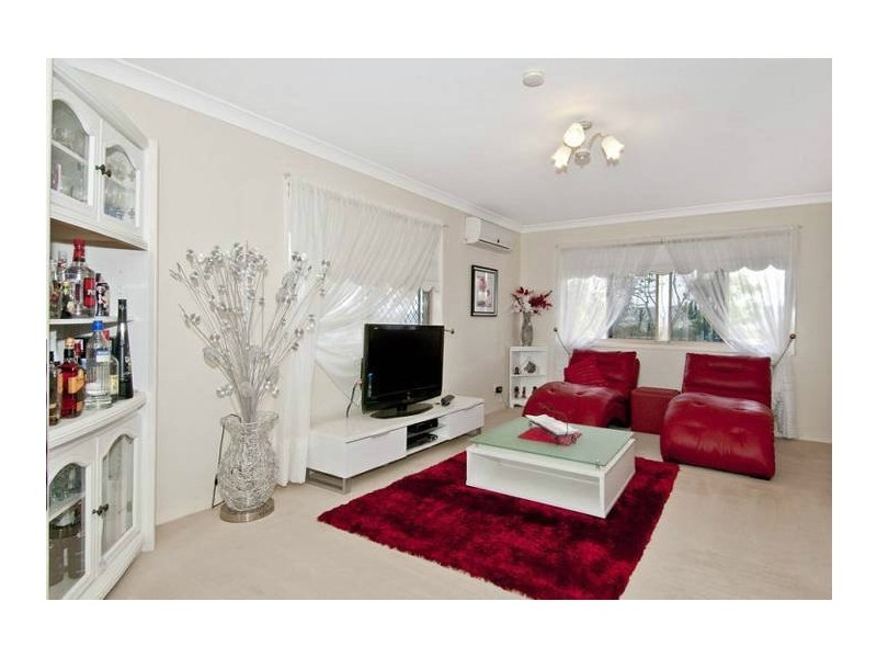 2 Farwell Close, Kooralbyn QLD 4285