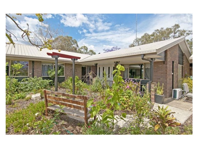 2 Farwell Close, Kooralbyn QLD 4285