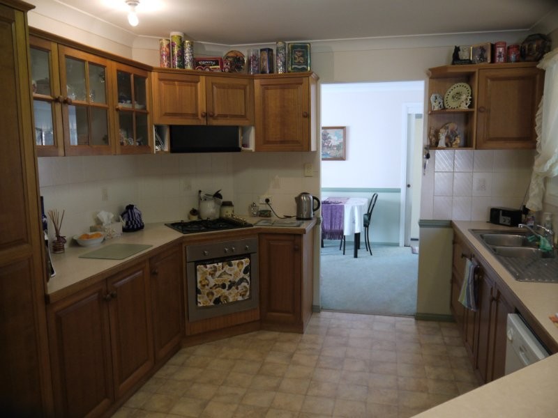 10-12 Shamrock Drive, Gleneagle QLD 4285