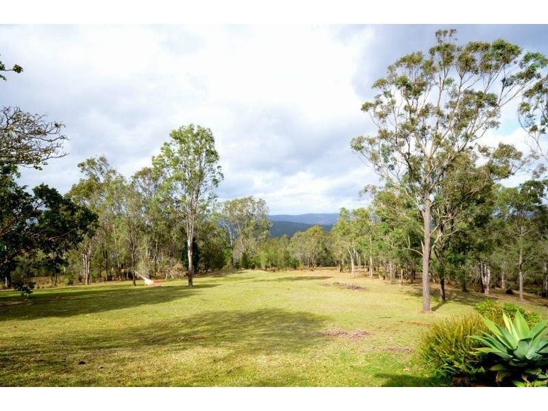 369 Boomerang Drive, Kooralbyn QLD 4285