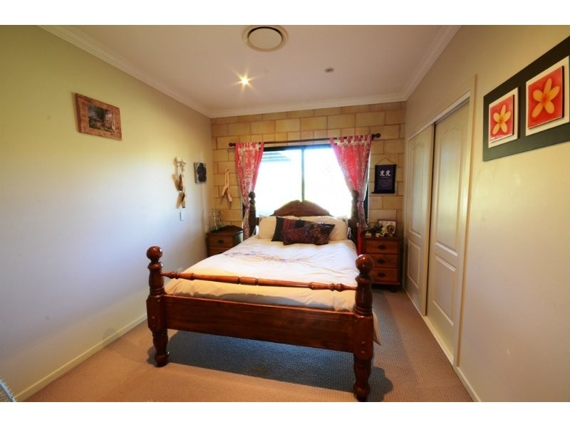 North Maclean QLD 4280