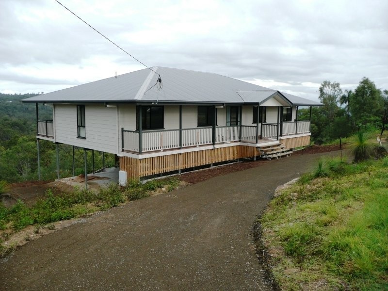 211 Boomerang Drive, Kooralbyn QLD 4285