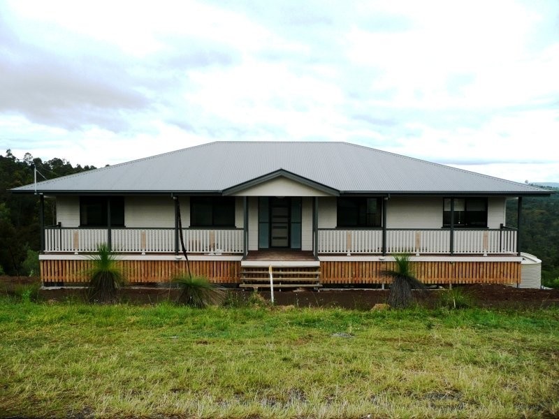 211 Boomerang Drive, Kooralbyn QLD 4285