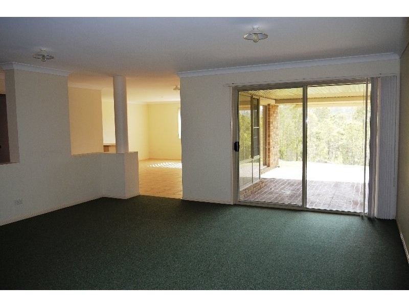 32 Barker Place, Kooralbyn QLD 4285