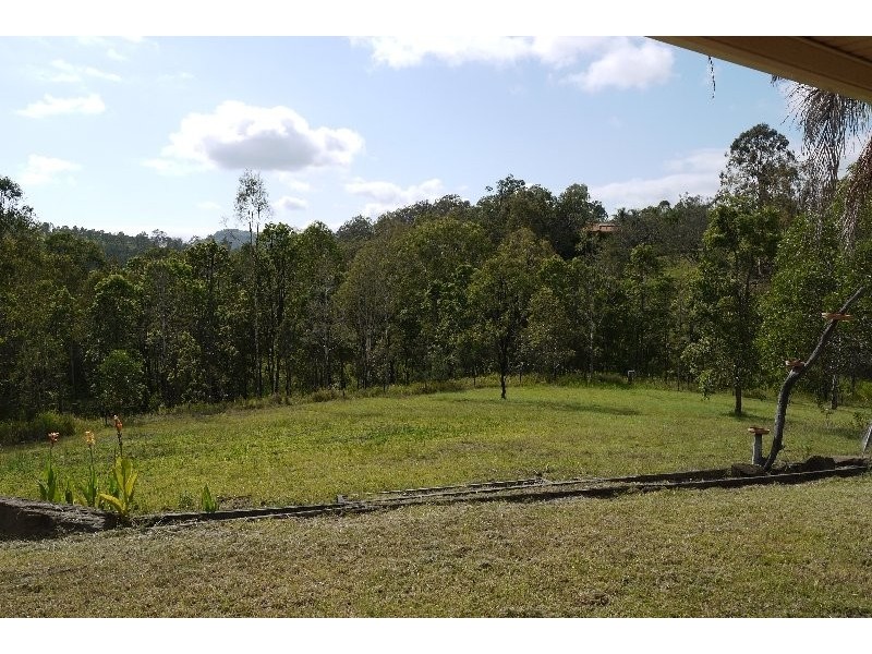 32 Barker Place, Kooralbyn QLD 4285