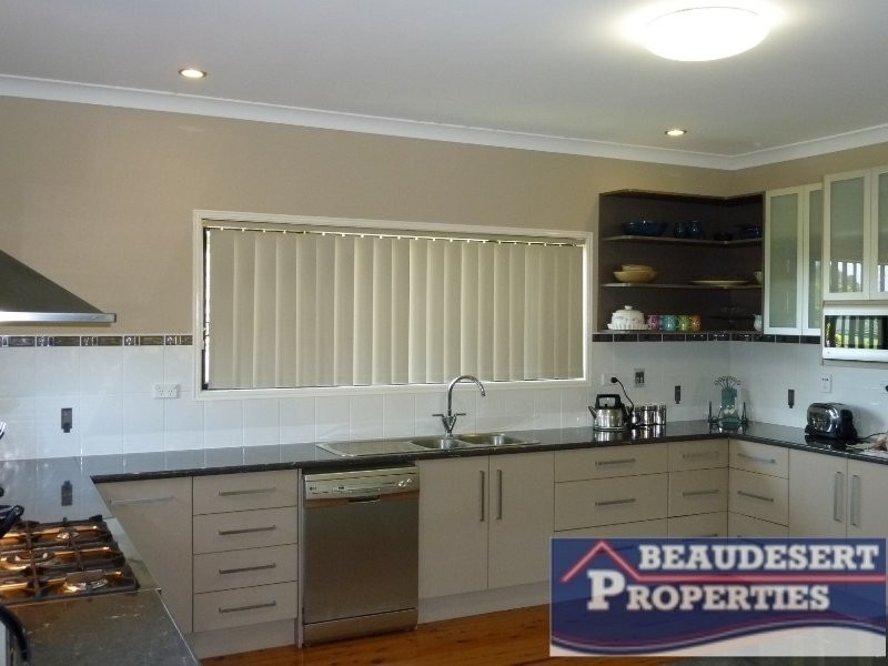 17 Braeview Place, Beaudesert QLD 4285