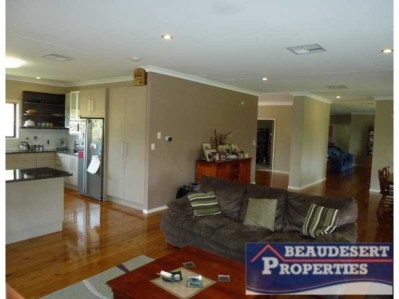 17 Braeview Place, Beaudesert QLD 4285
