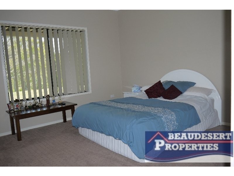 17 Braeview Place, Beaudesert QLD 4285