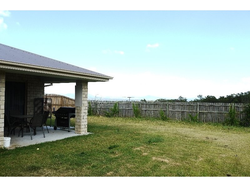 11 Merdian Way, Beaudesert QLD 4285