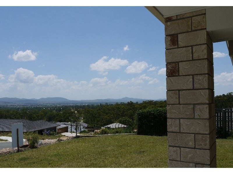 11 Merdian Way, Beaudesert QLD 4285