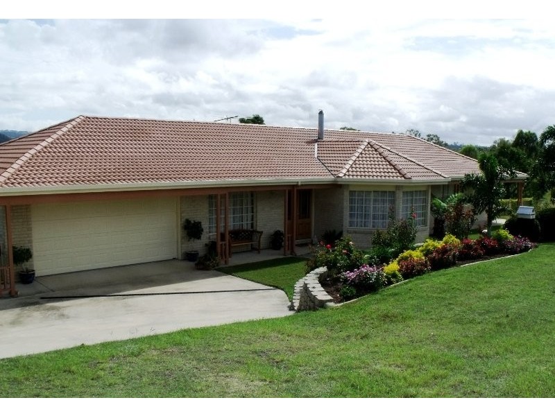 92 Scarvell Place, Kooralbyn QLD 4285