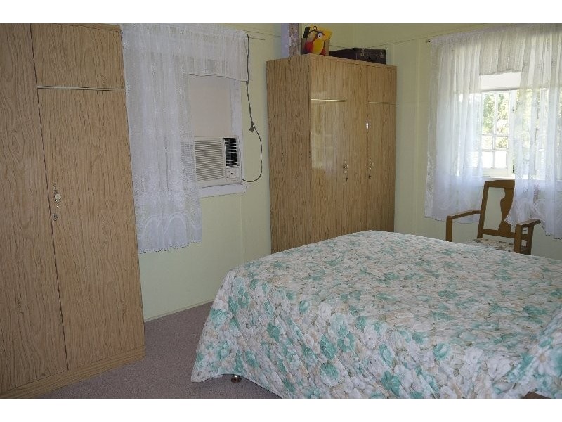 3 Albert Street, Beaudesert QLD 4285