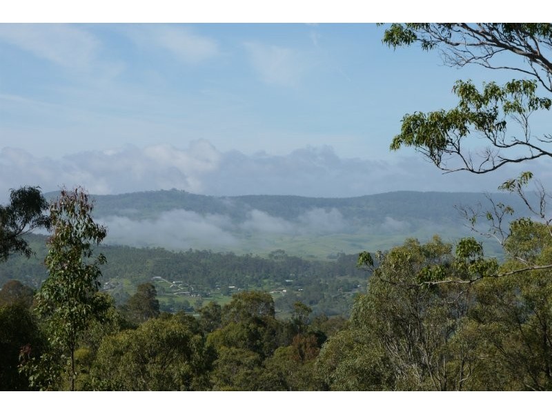 46 Brooks Drive, Kooralbyn QLD 4285