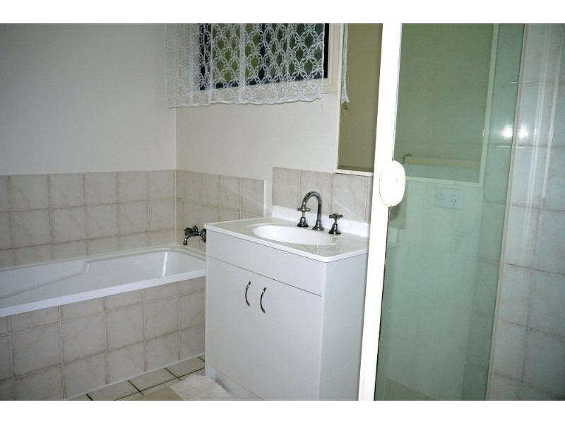 Kooralbyn QLD 4285