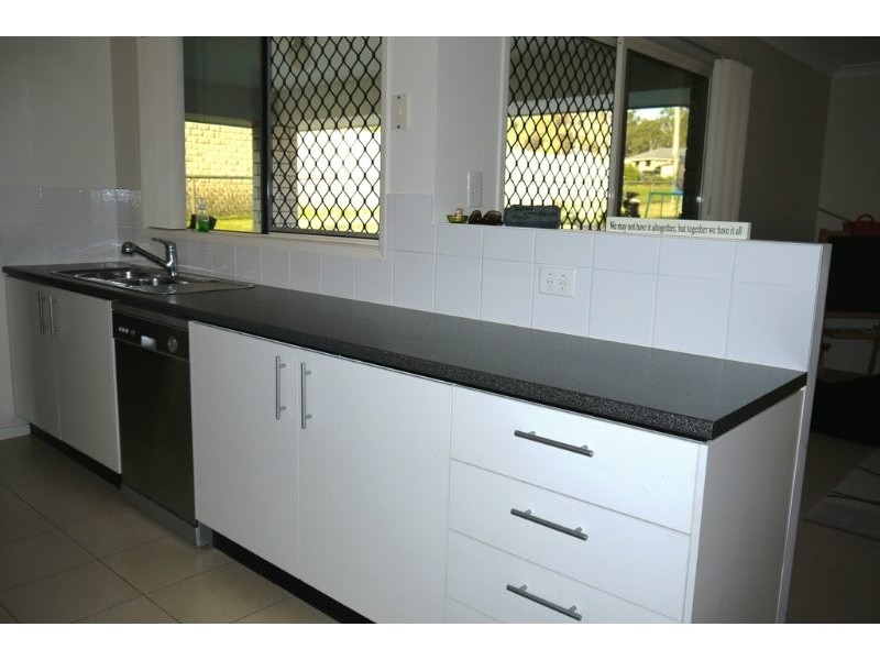 Gleneagle QLD 4285