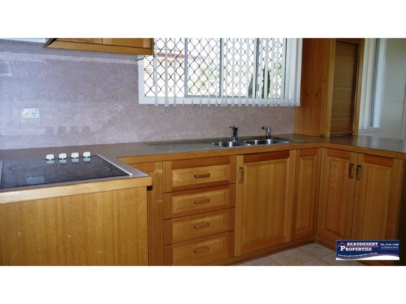 42 Dunsinane Street, Beaudesert QLD 4285