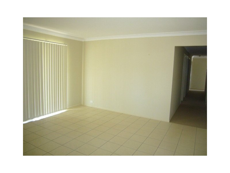 Gleneagle QLD 4285