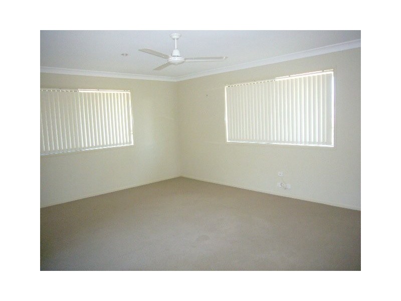 Gleneagle QLD 4285