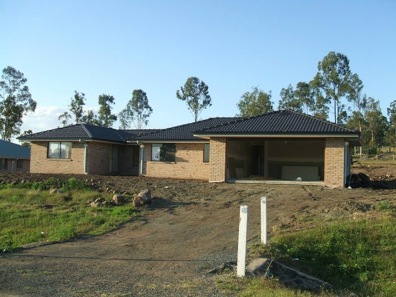 Gleneagle QLD 4285
