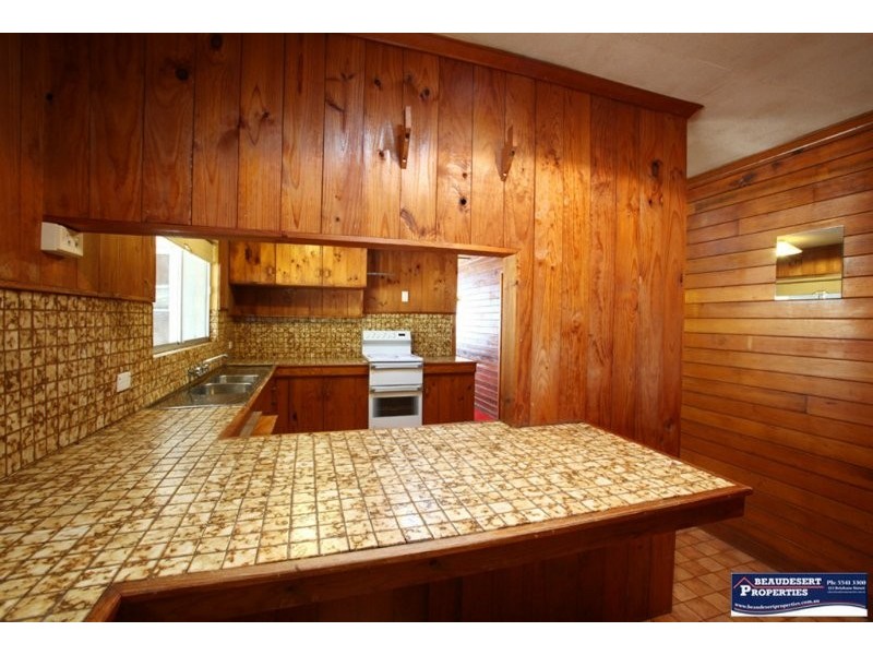 North Maclean QLD 4280