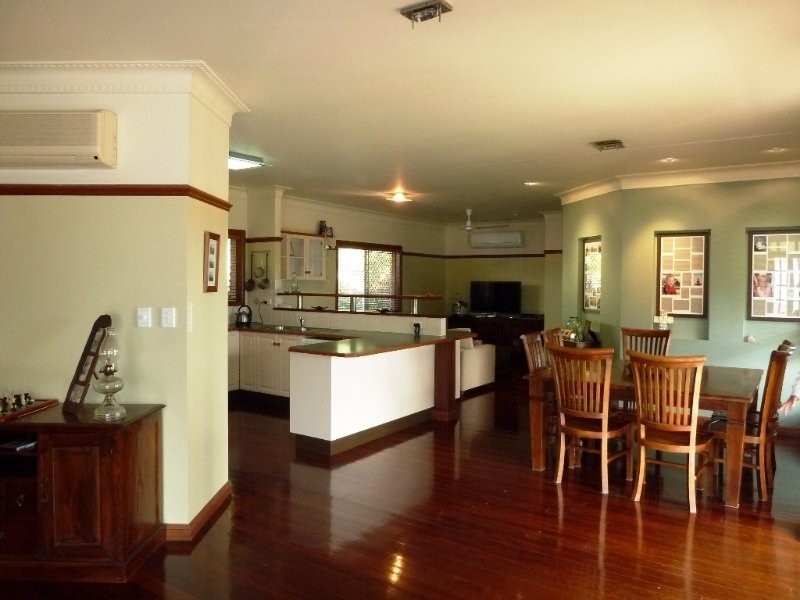 10 Lakeside court Court, Beaudesert QLD 4285