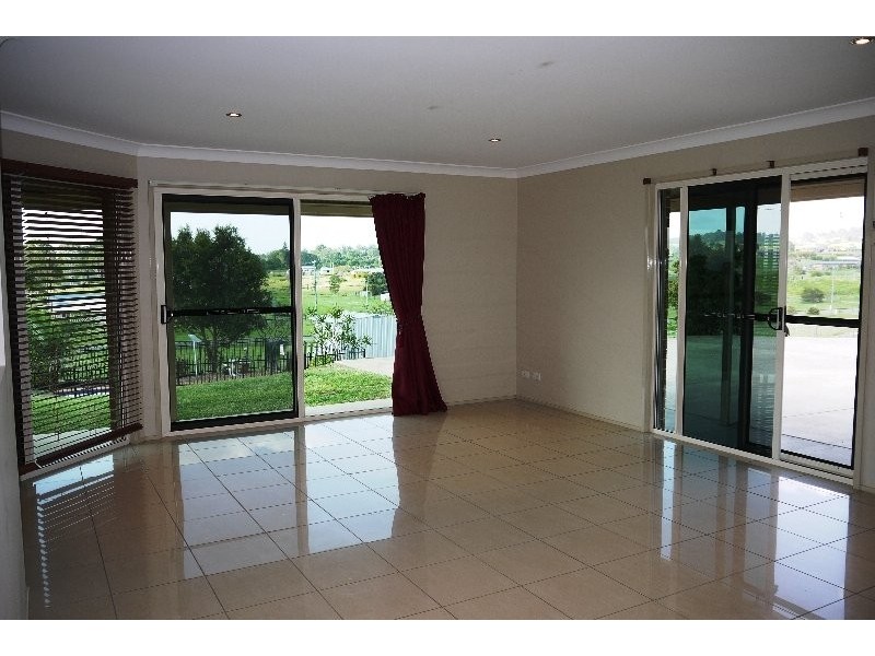 10 Siratro Court, Veresdale QLD 4285