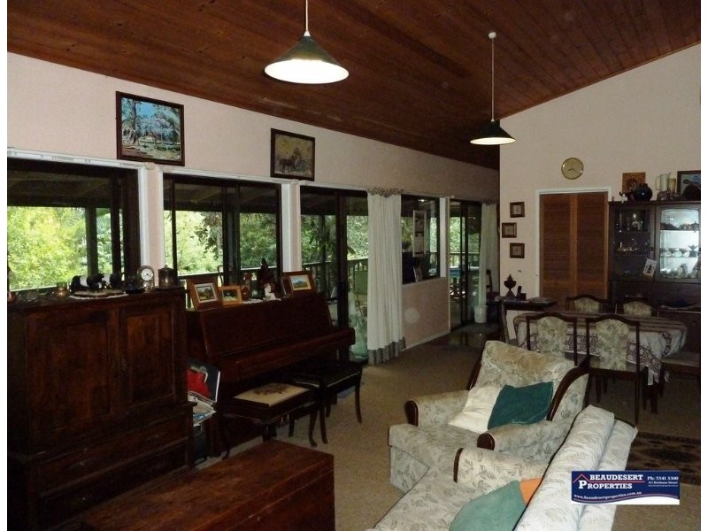 3352 Christmas Creek Rd, Lamington QLD 4285