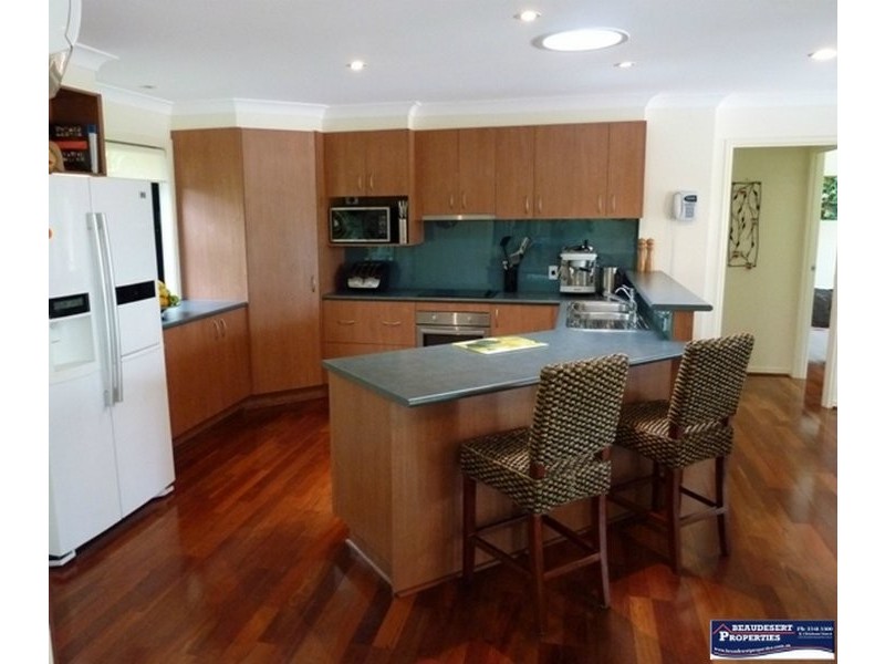 31 Caroline, Beaudesert QLD 4285
