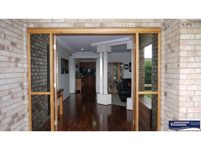 31 Caroline, Beaudesert QLD 4285