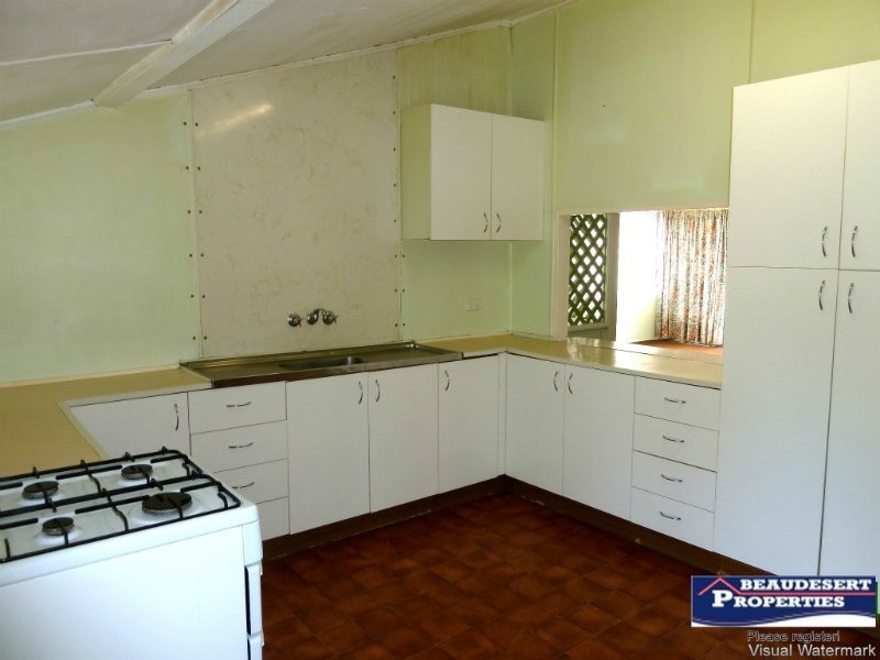 4 Arthur Street, Beaudesert QLD 4285