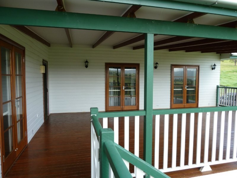 Lamington QLD 4285