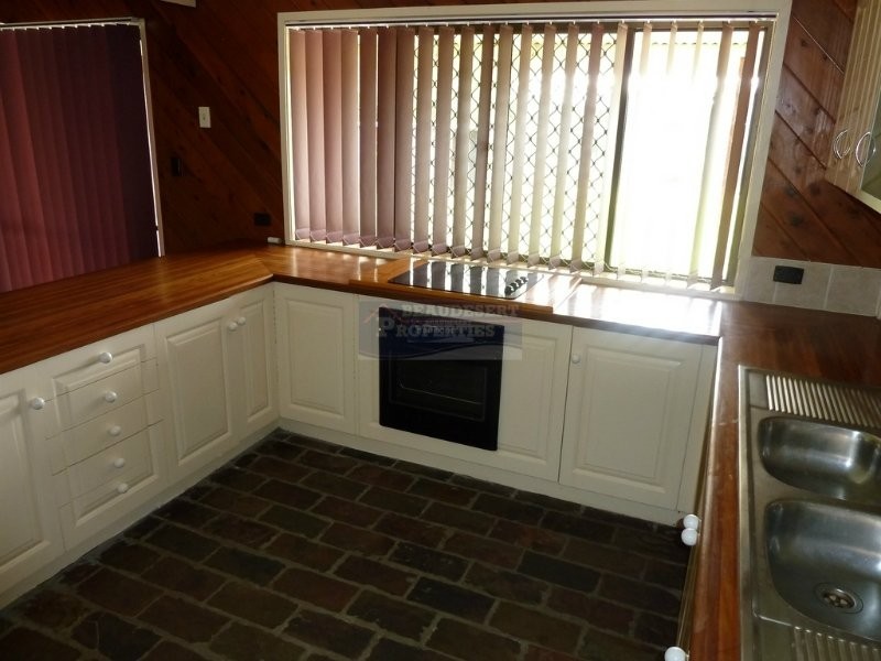 Josephville QLD 4285