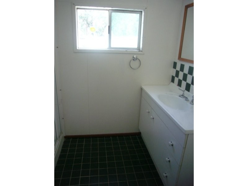Woodhill QLD 4285
