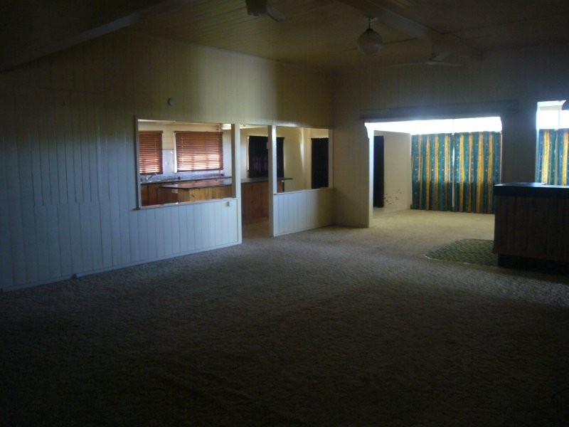 Woodhill QLD 4285