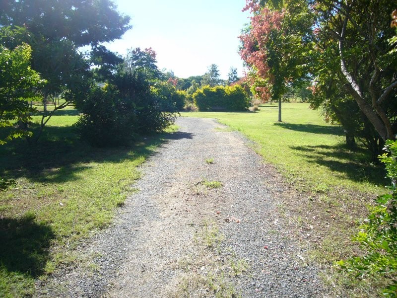 Woodhill QLD 4285