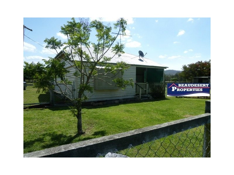 61 Round Mtn Road, Laravale QLD 4285