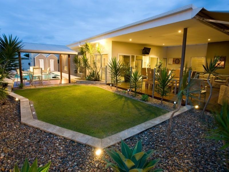 10 Bonaire Court, Kawana Island QLD 4575