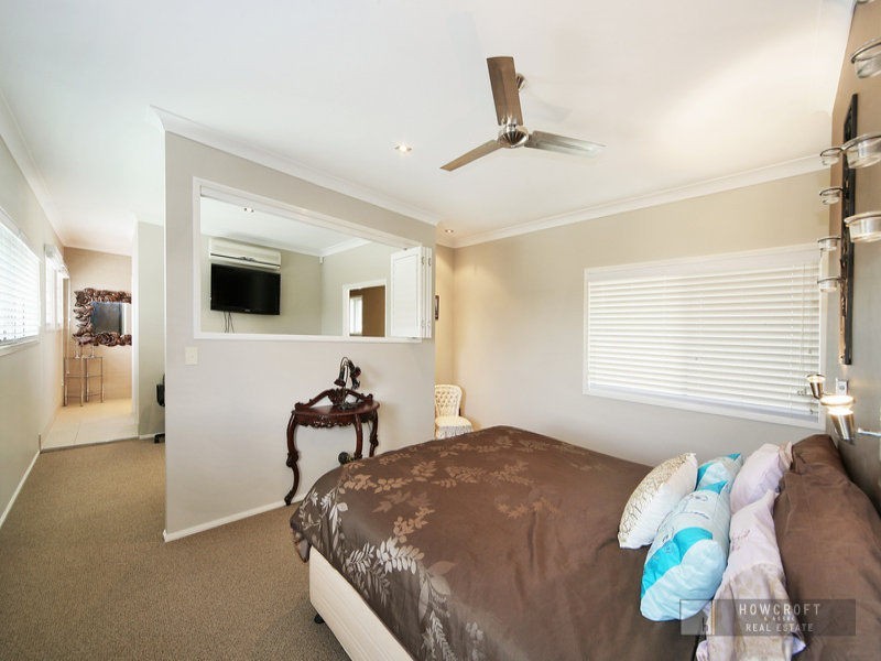 7 Crete  Court, Kawana Island QLD 4575