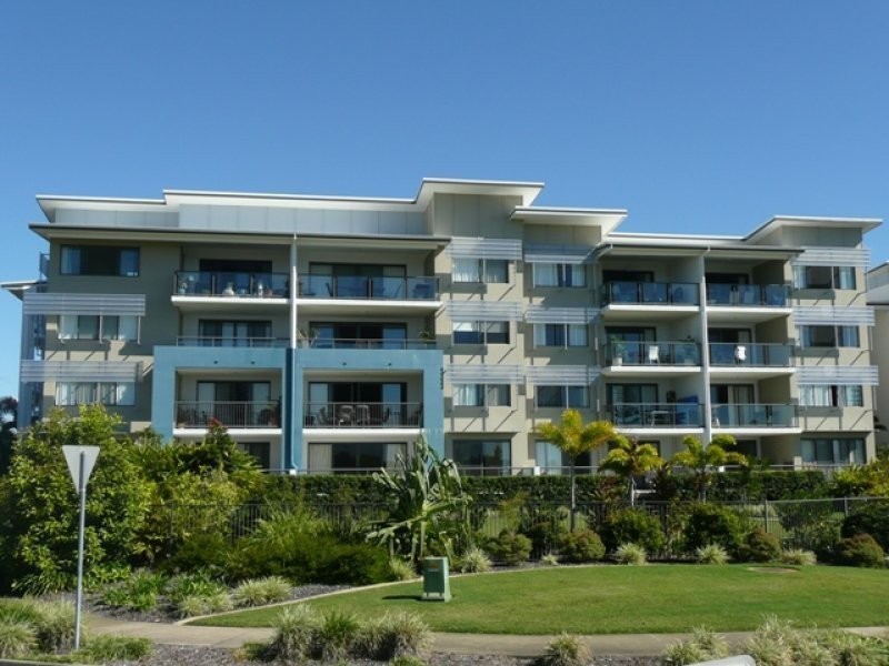 54/4 Grand Parade, Kawana Island QLD 4575
